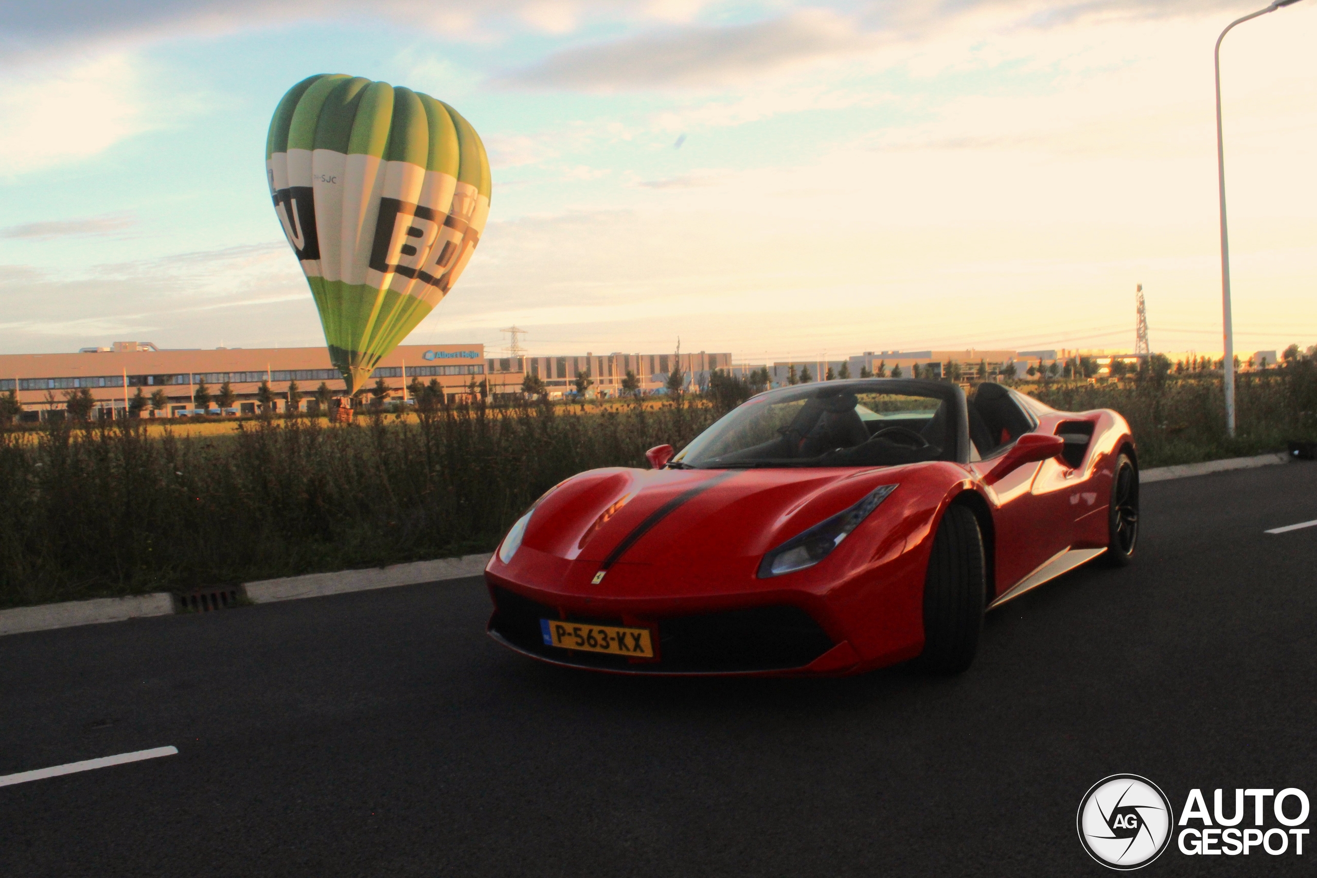 Ferrari 488 Spider