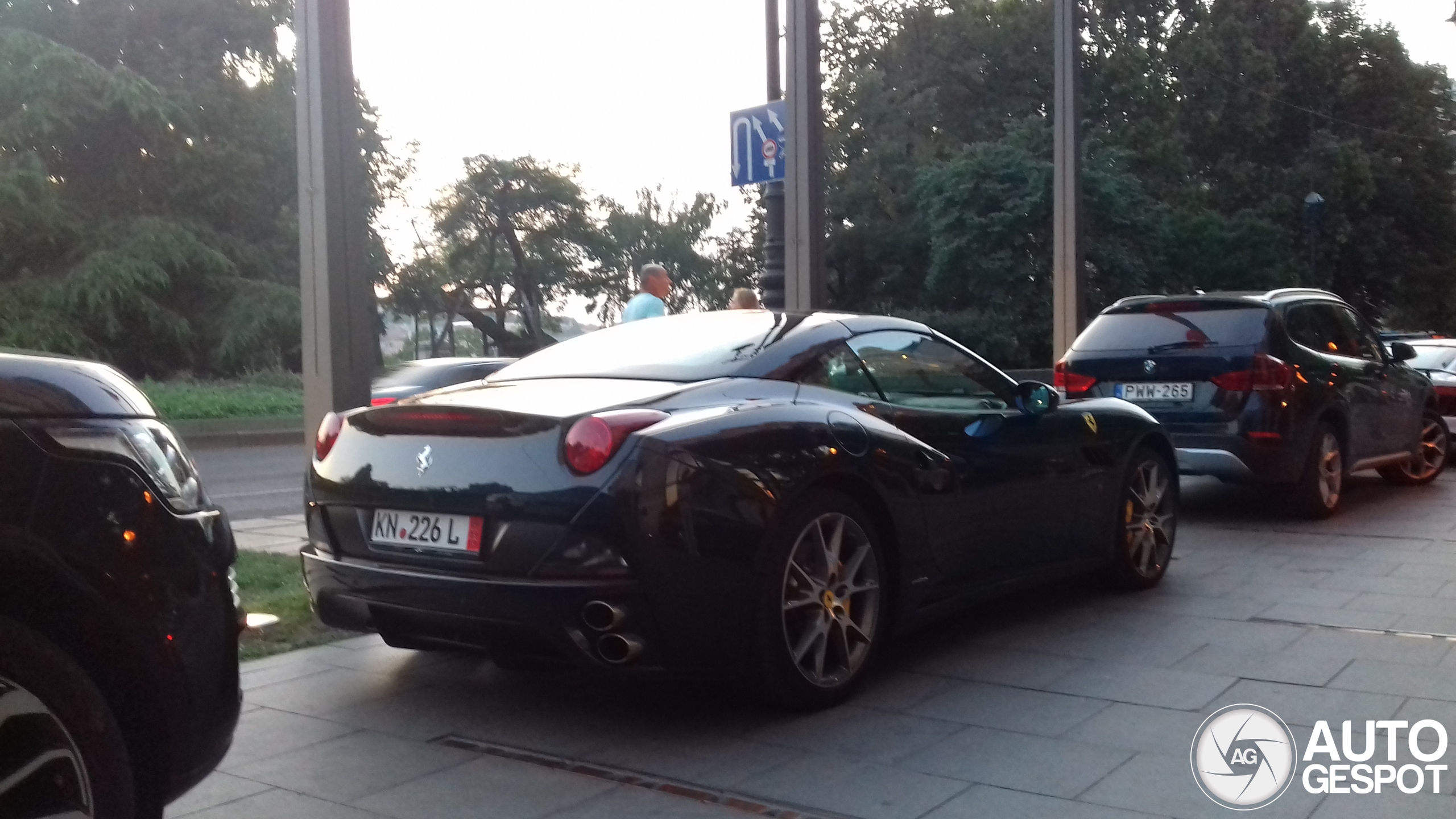 Ferrari California