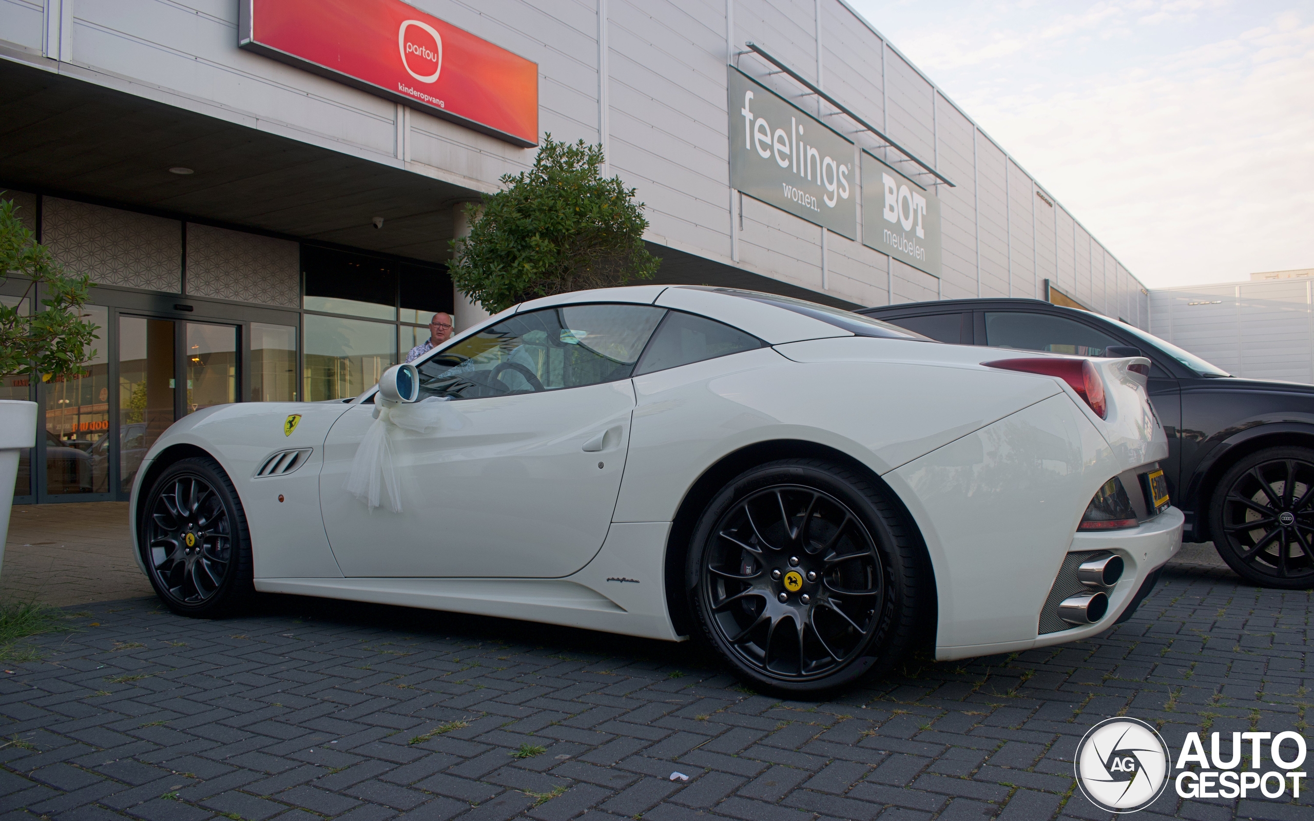 Ferrari California