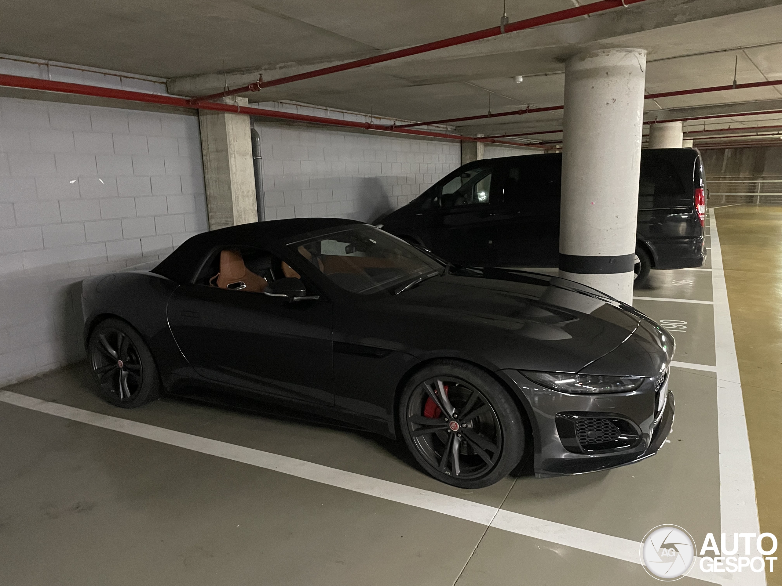 Jaguar F-TYPE R Convertible 2020