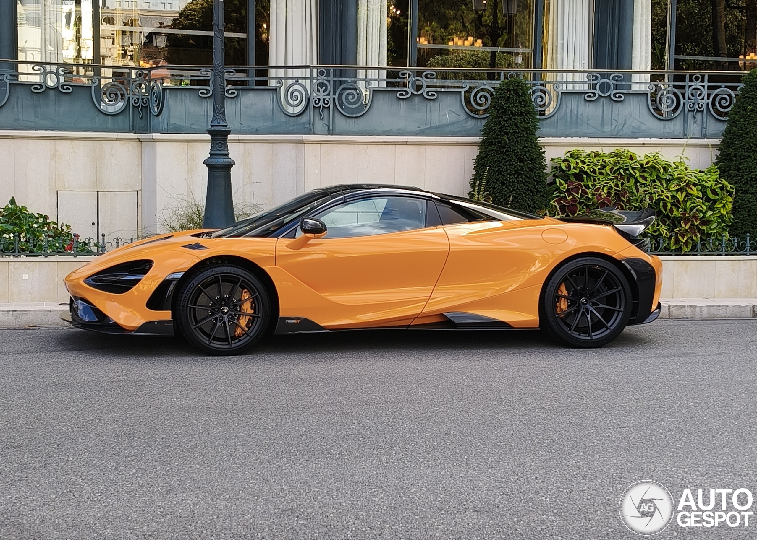 McLaren 765LT Spider