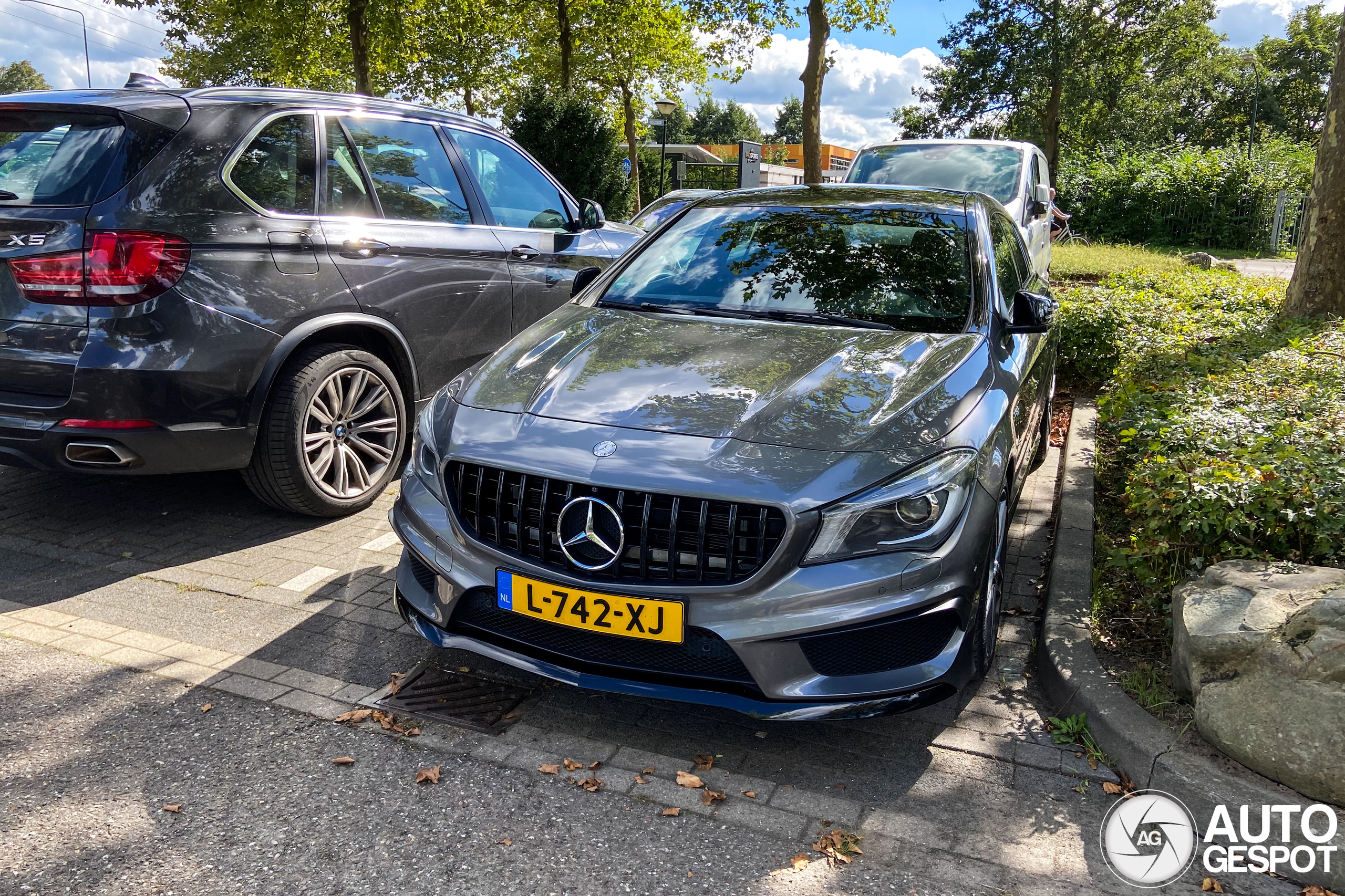 Mercedes-AMG CLA 45 Shooting Brake X117