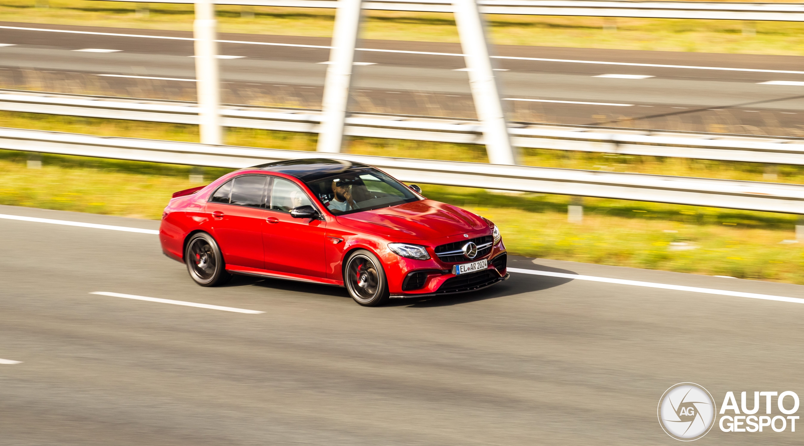 Mercedes-AMG E 63 S W213