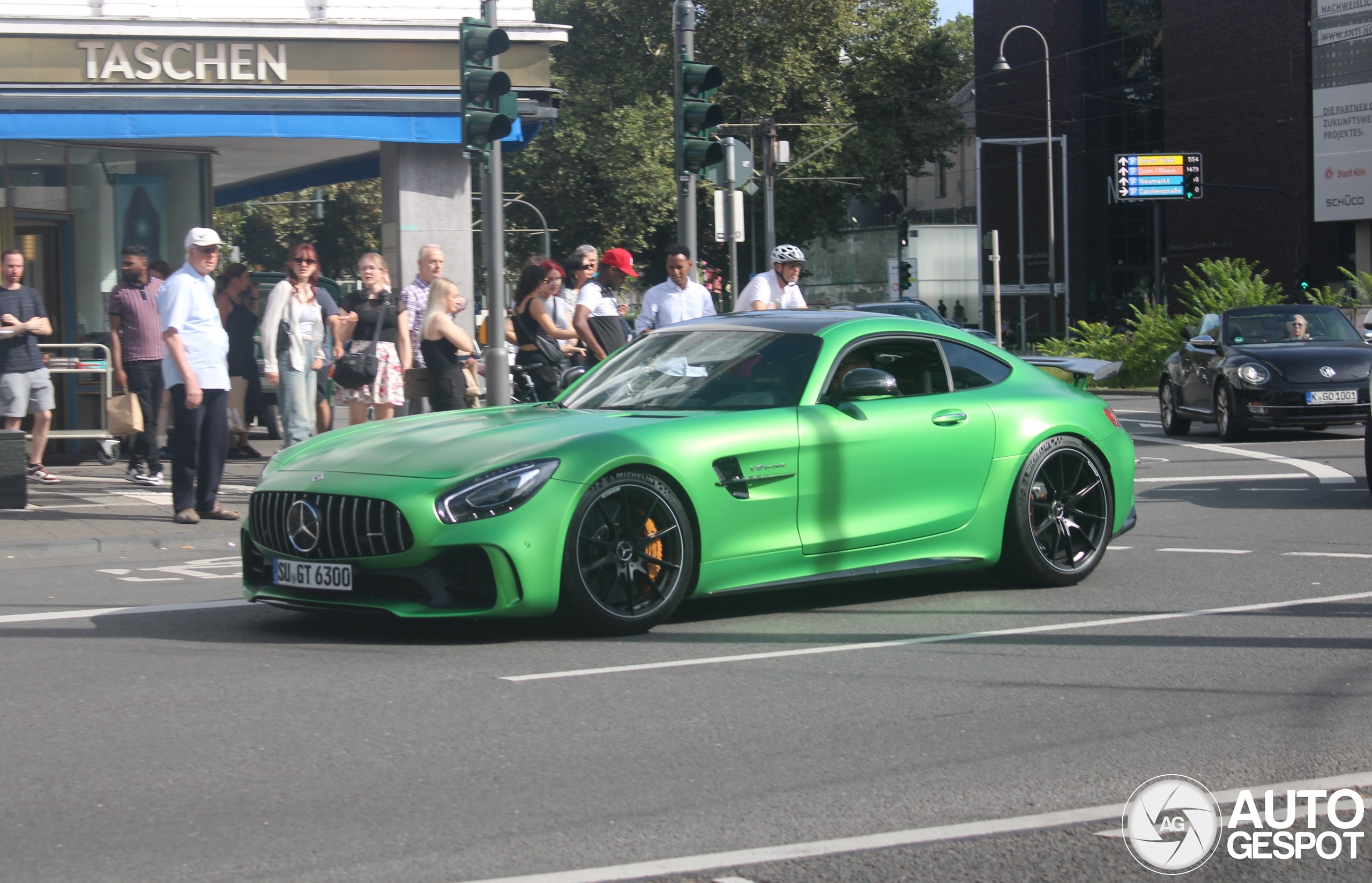 Mercedes-AMG GT R C190 2019