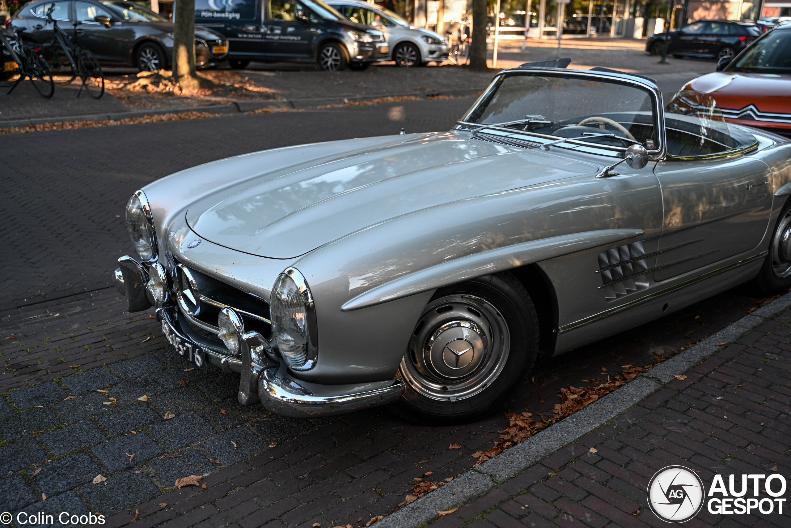 Mercedes-Benz 300SL Roadster