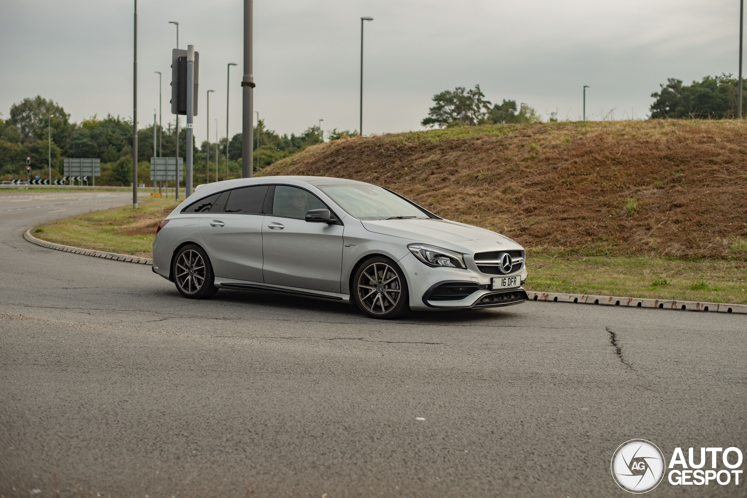 Mercedes-AMG CLA 45 Shooting Brake X117 2017