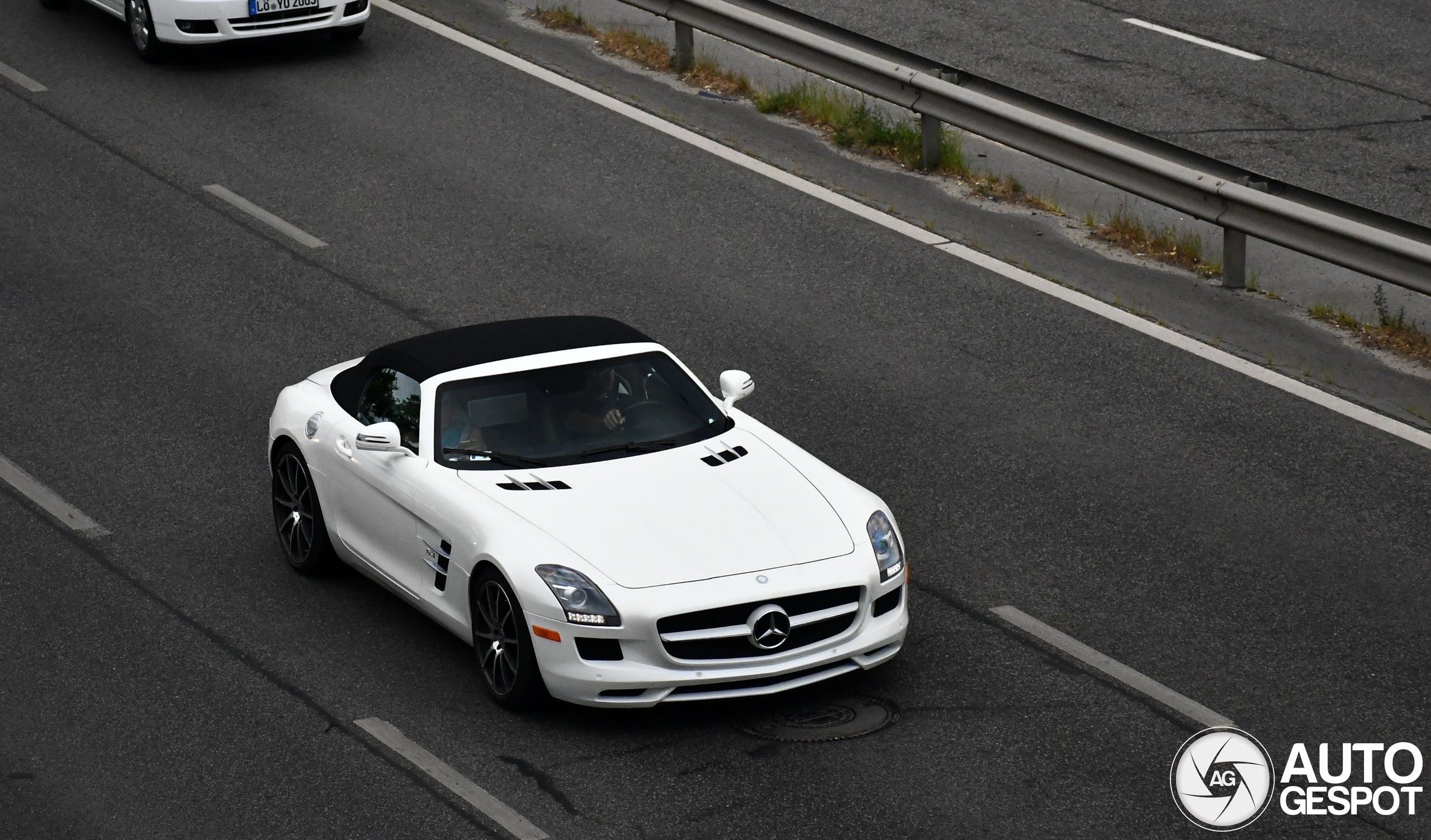 Mercedes-Benz SLS AMG Roadster