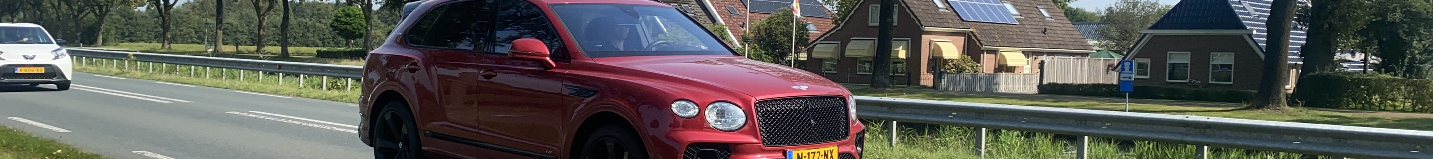 Bentley Bentayga V8 2021 First Edition