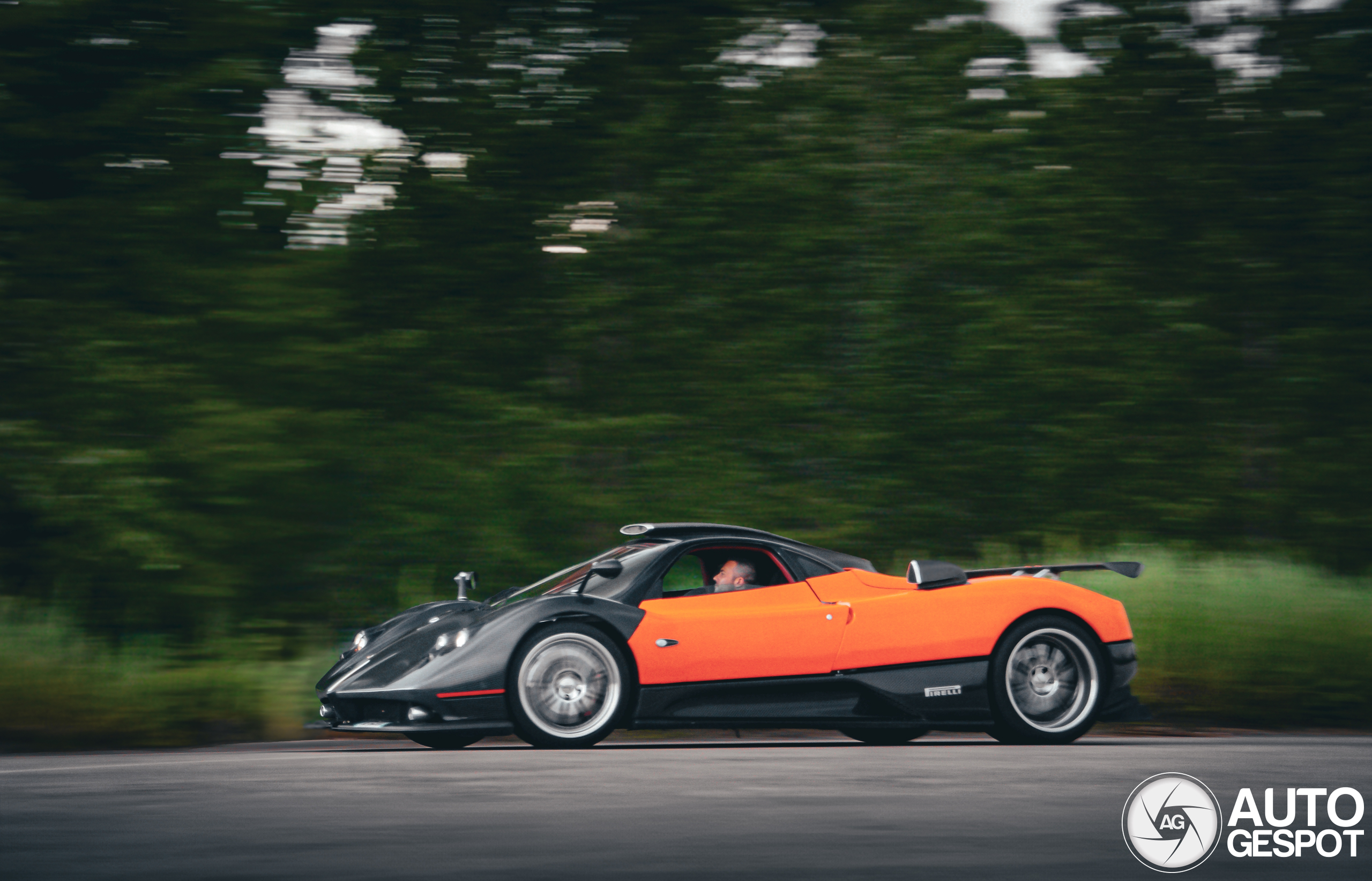 Pagani Zonda 760RS prototype spotted: An unforgettable Italian car moment