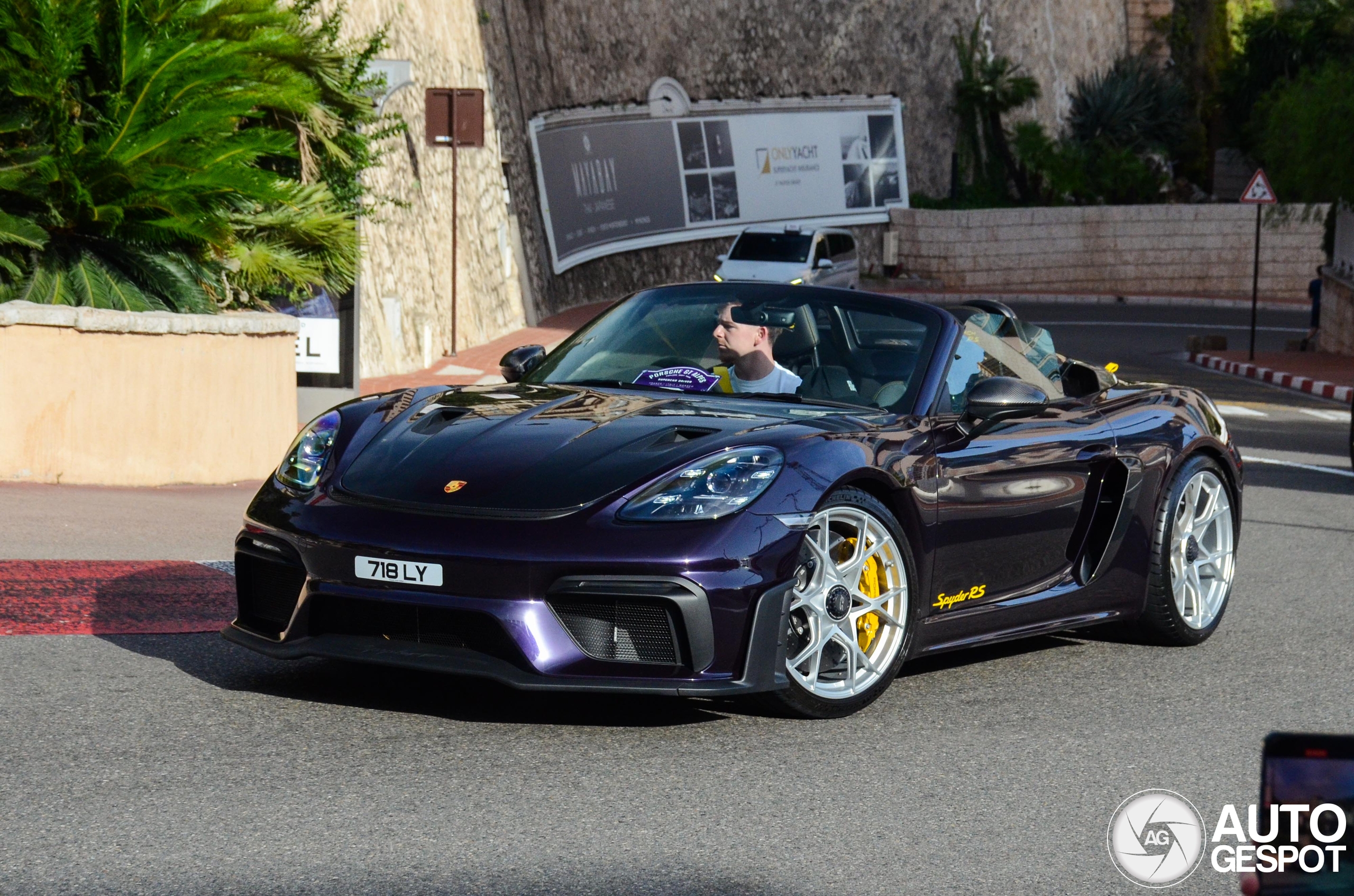 Porsche 718 Spyder RS Weissach Package