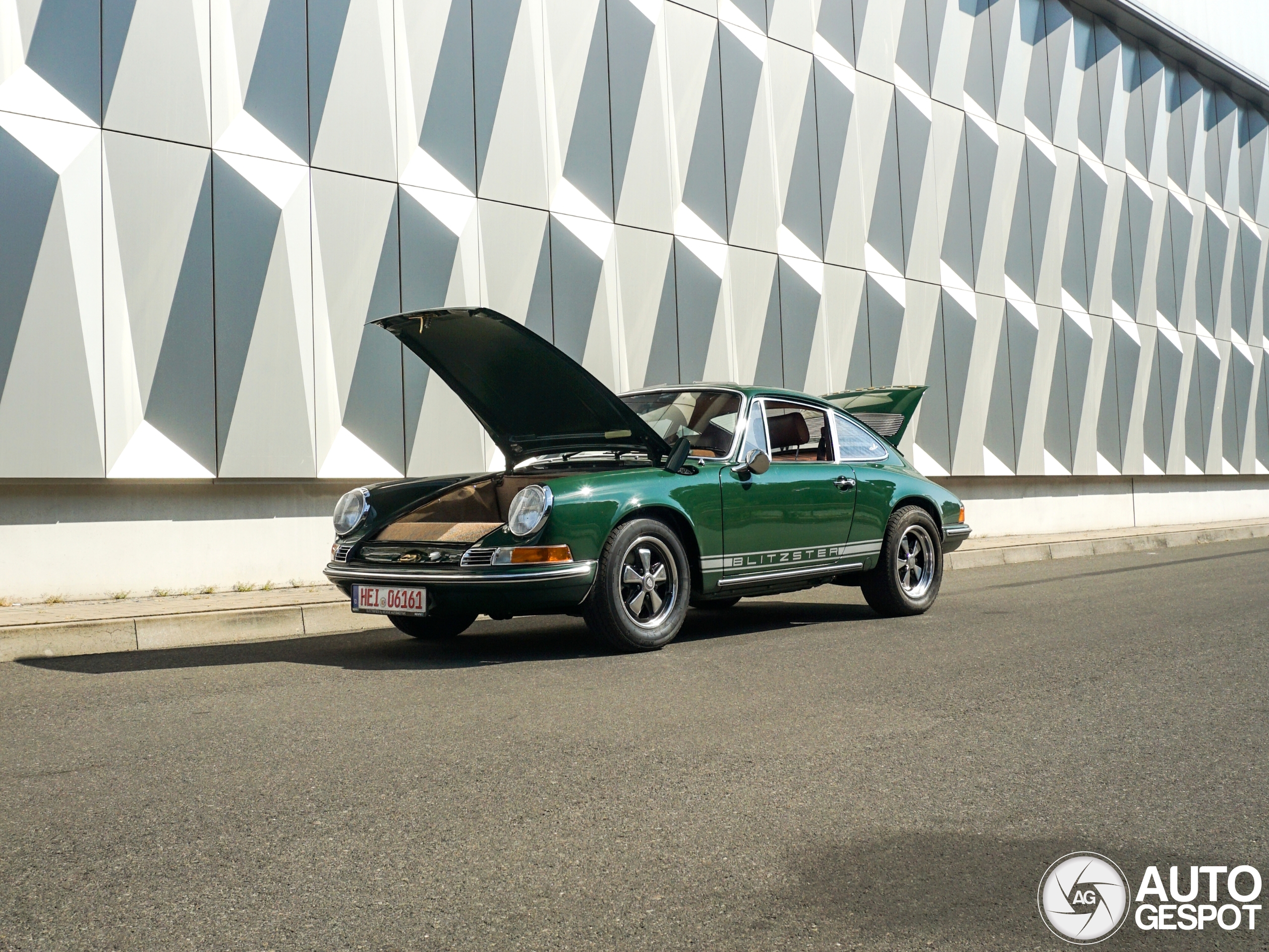 Porsche 911 Revive Blitzster