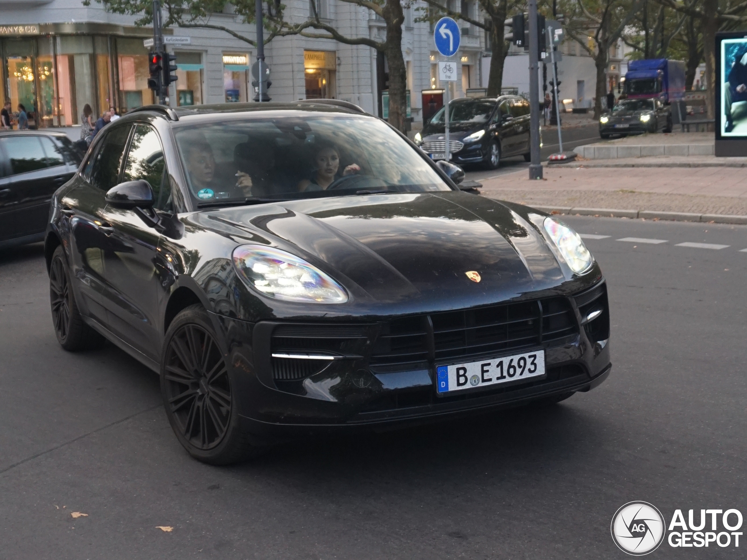 Porsche 95B Macan GTS MkII