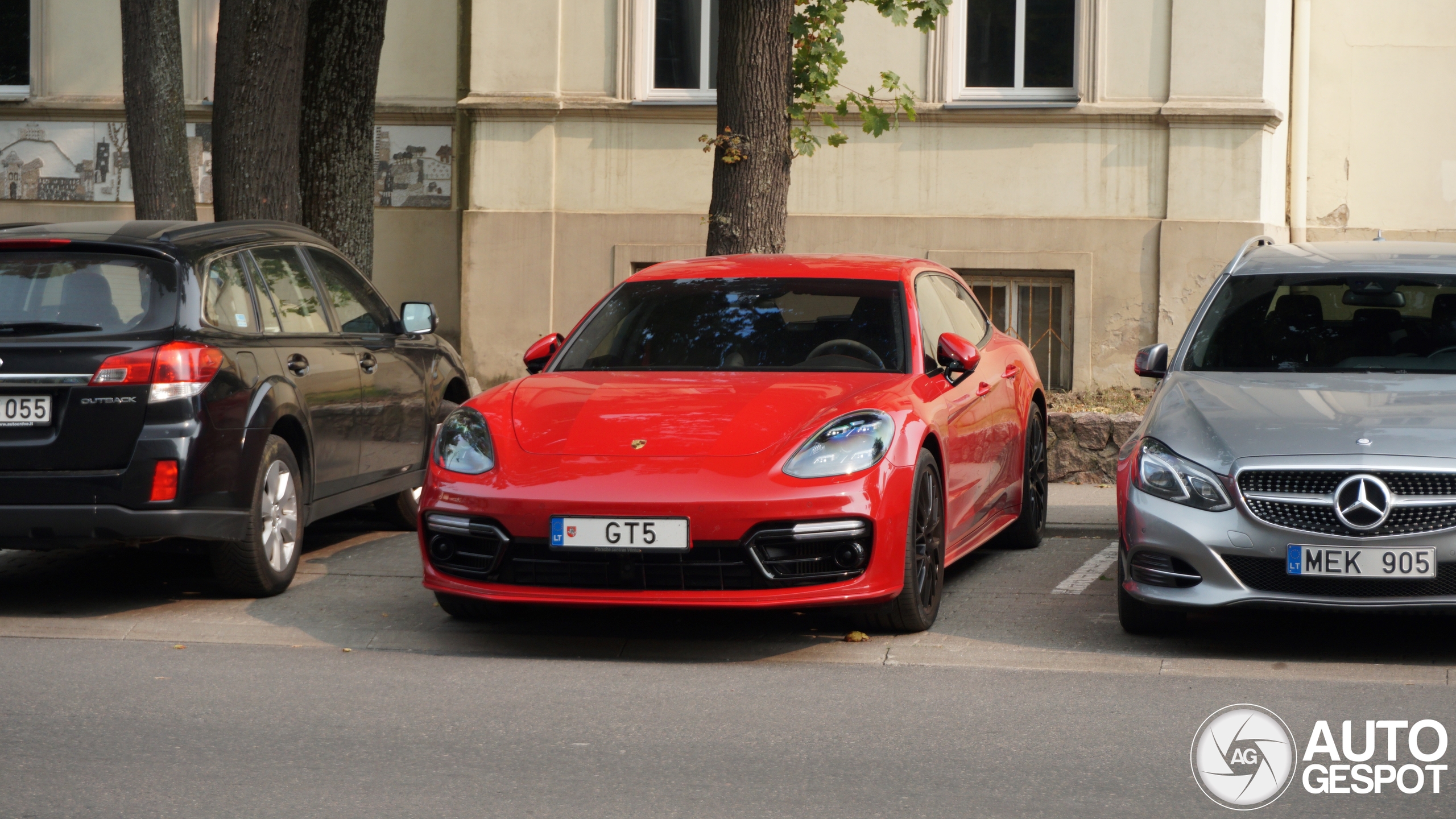 Porsche 971 Panamera GTS Sport Turismo