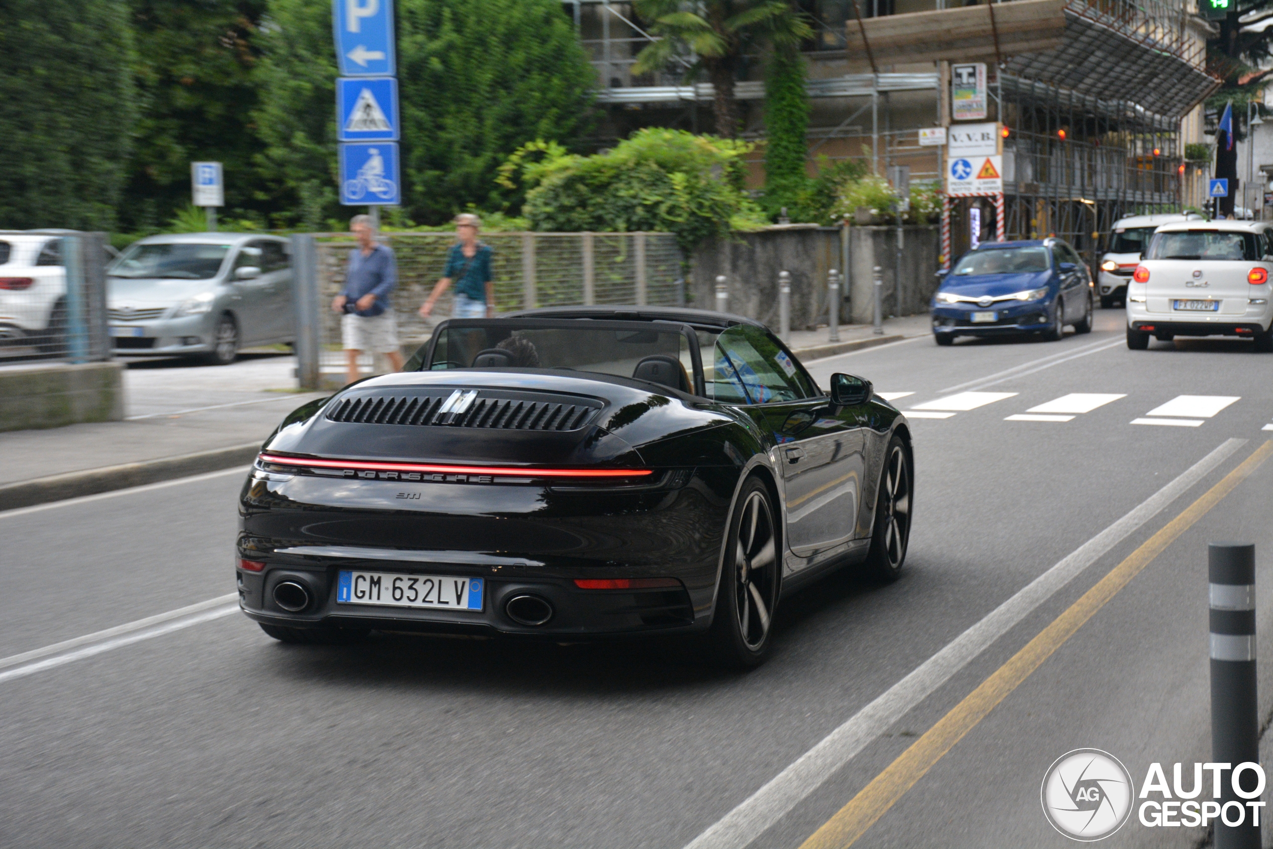 Porsche 992 Carrera 4S Cabriolet