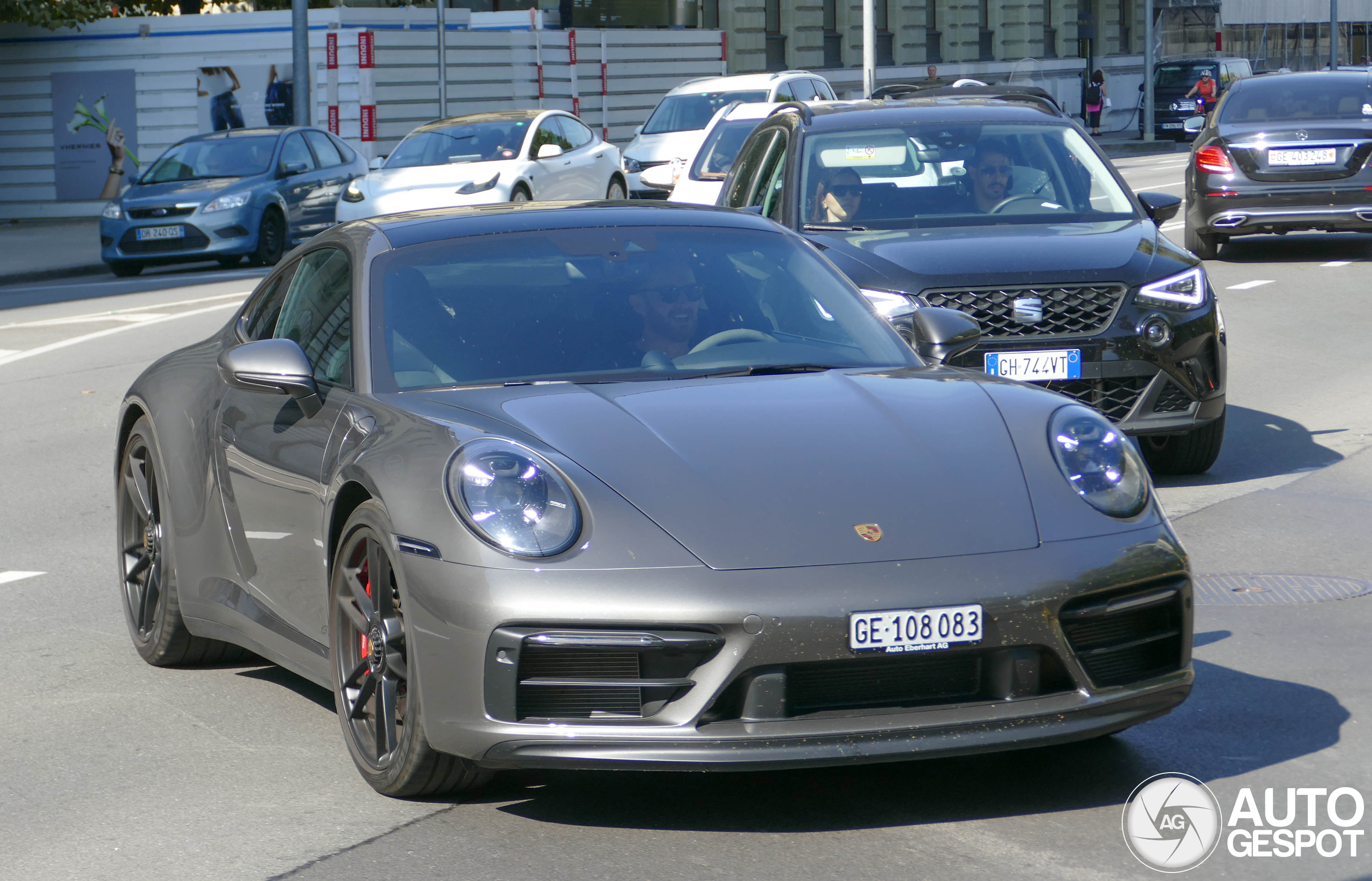 Porsche 992 Carrera GTS