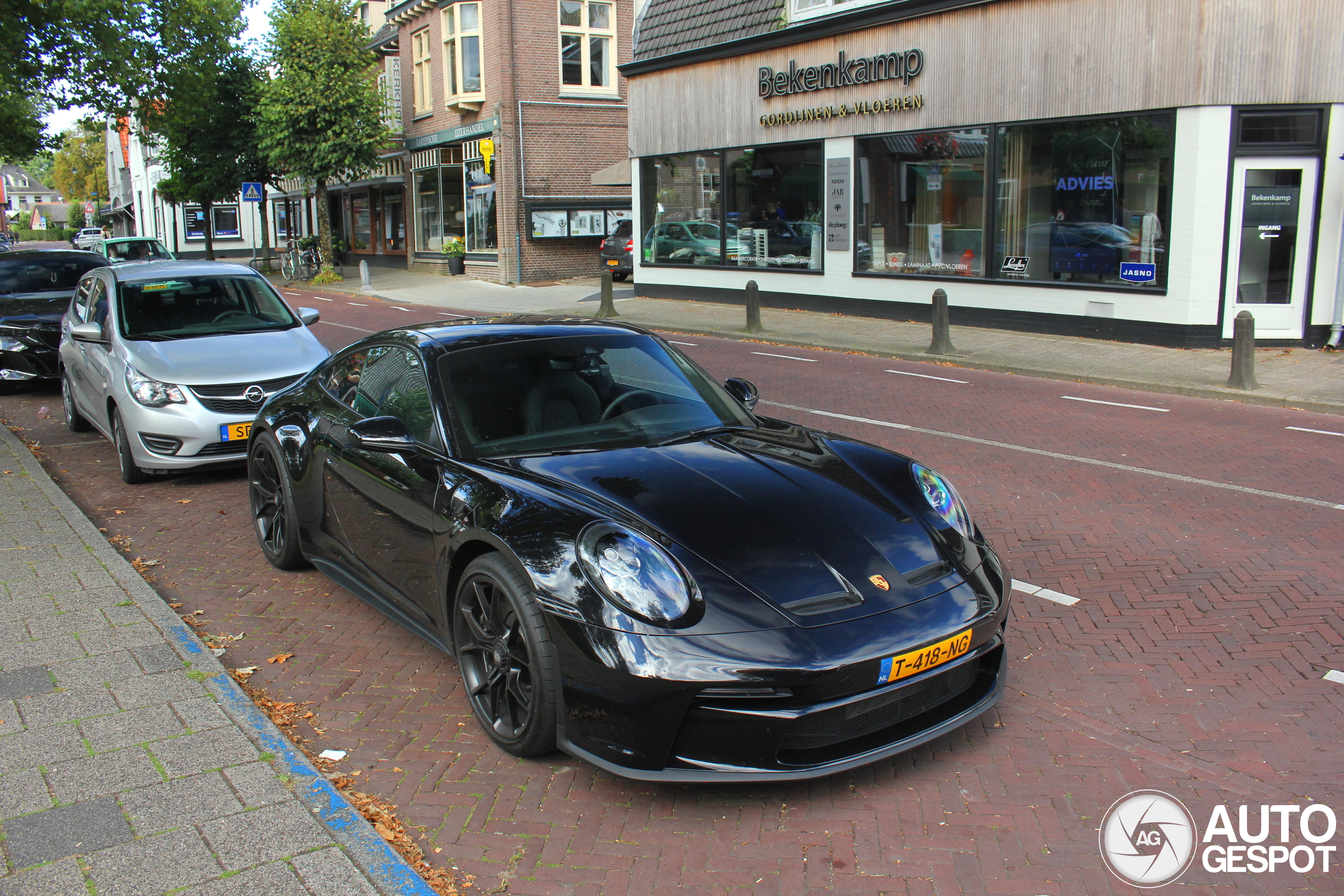 Porsche 992 GT3 Touring