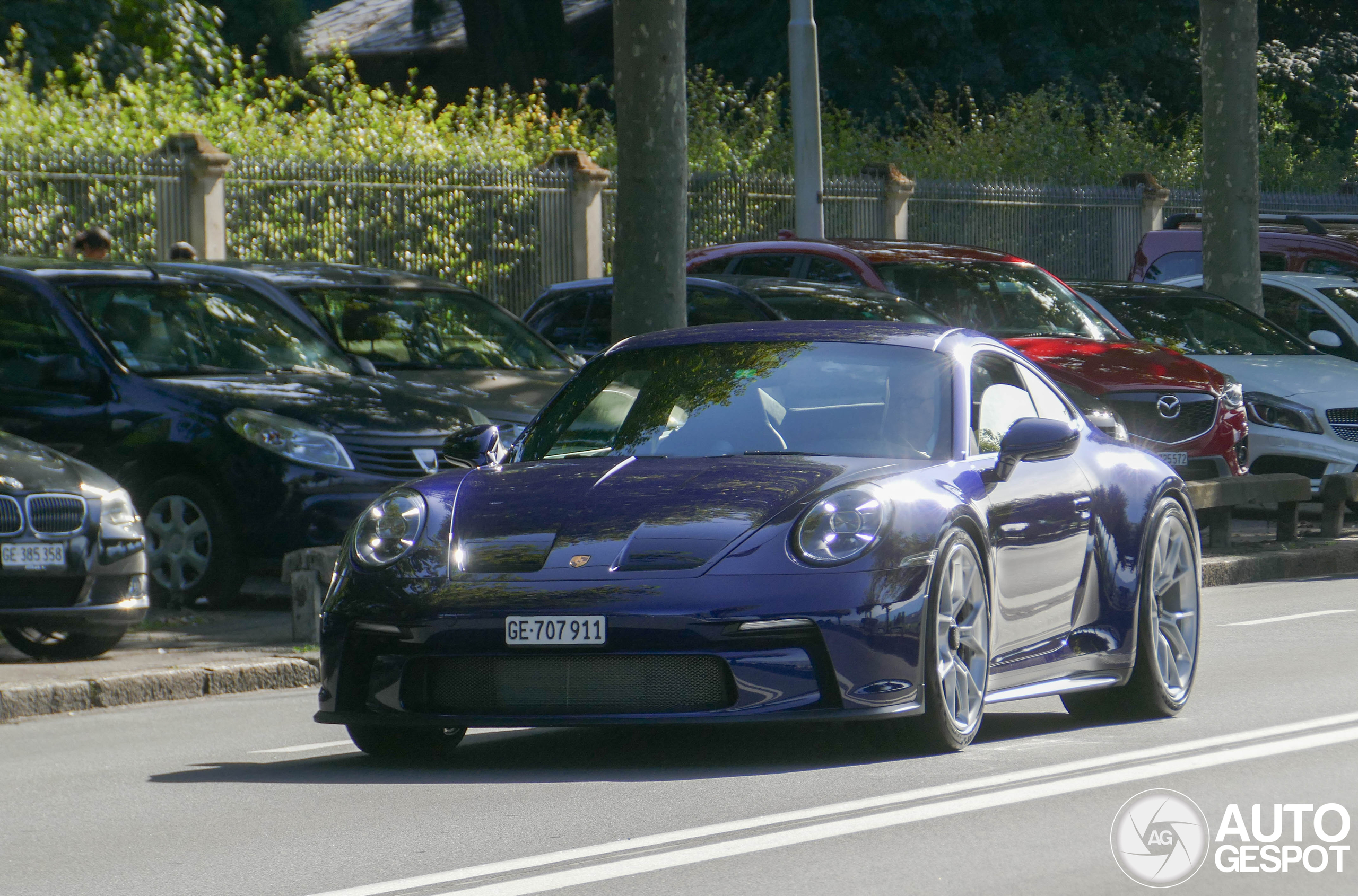 Porsche 992 GT3 Touring