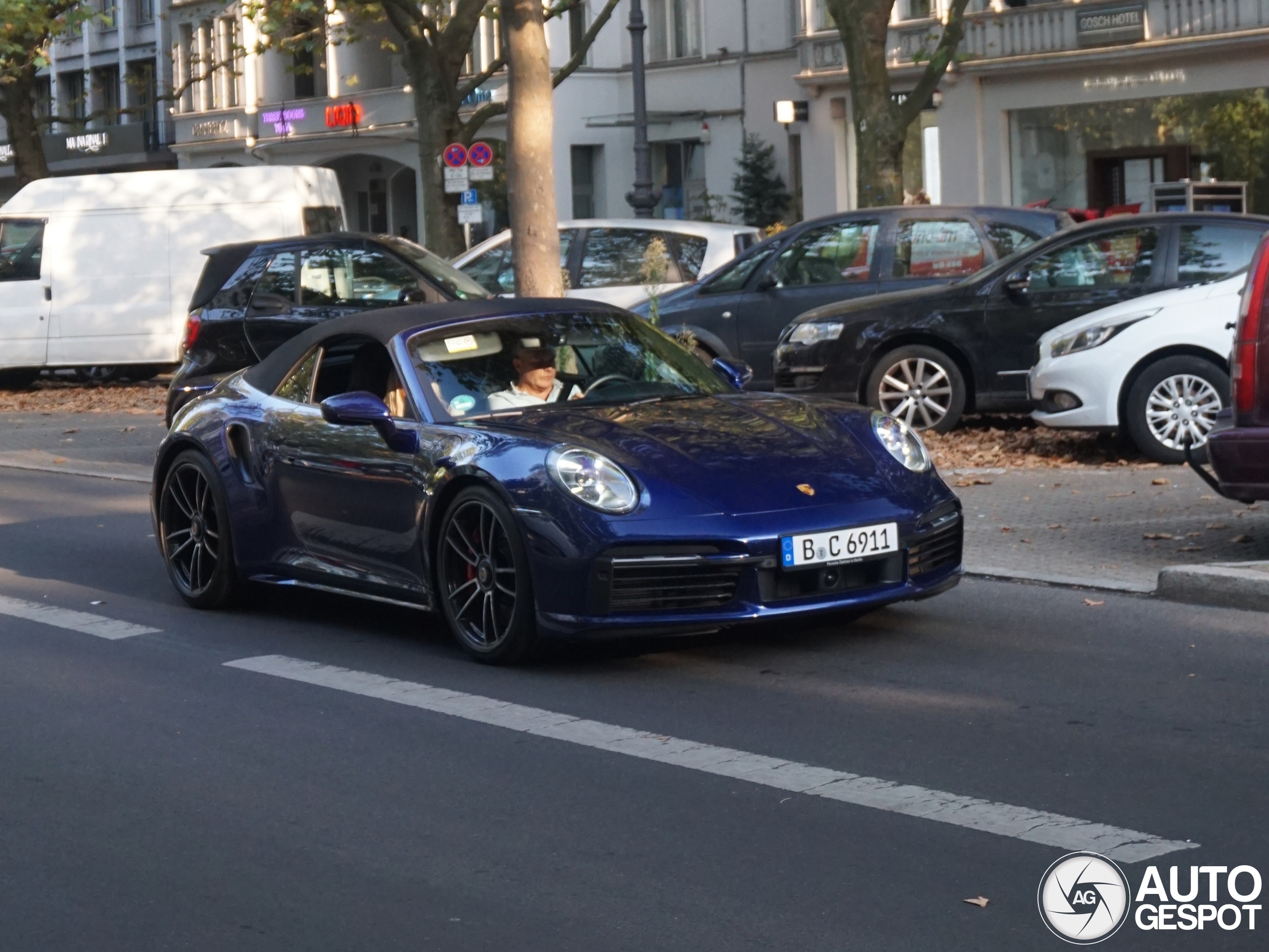 Porsche 992 Turbo Cabriolet