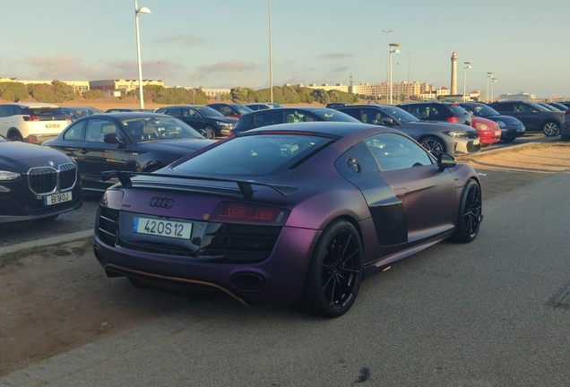 Audi R8 V10