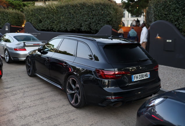 Audi RS4 Avant B9