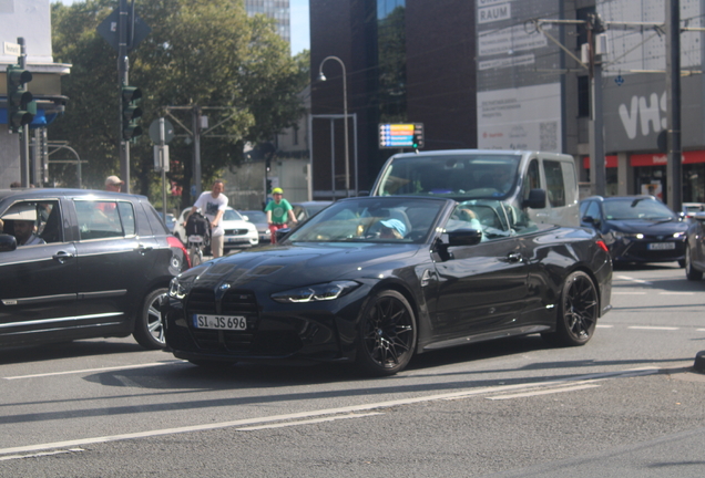 BMW M4 G83 Convertible Competition