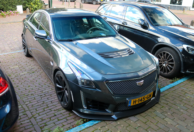 Cadillac CTS-V 2015