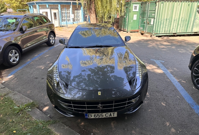 Ferrari FF