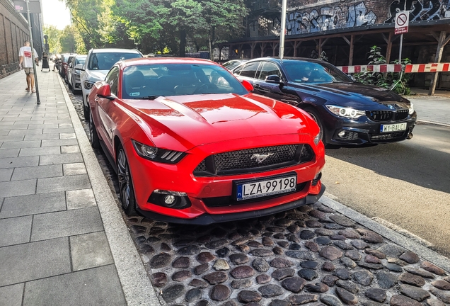 Ford Mustang GT 2015