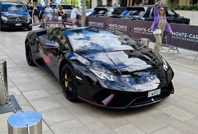 Lamborghini Huracán LP640-4 Performante Spyder