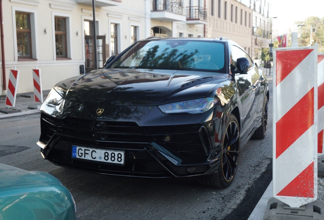 Lamborghini Urus S