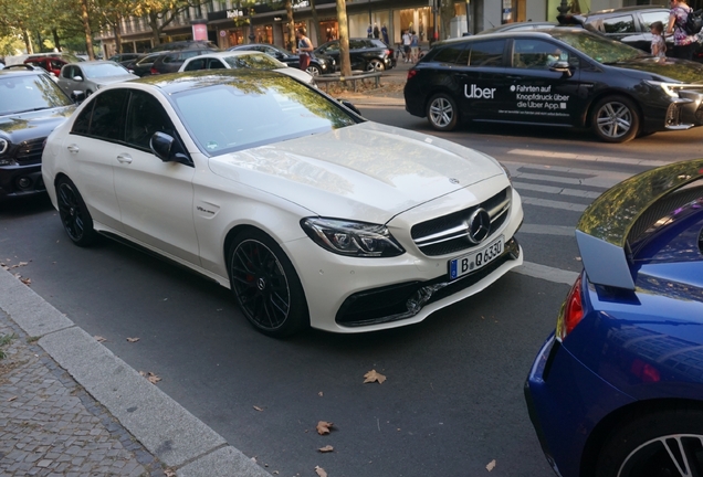 Mercedes-AMG C 63 S W205