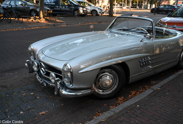 Mercedes-Benz 300SL Roadster