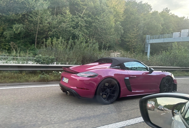 Porsche 718 Spyder RS