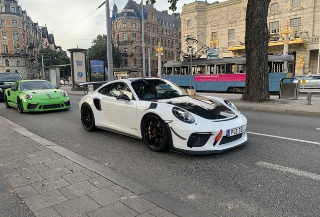 Porsche 991 GT3 RS MkII Weissach Package