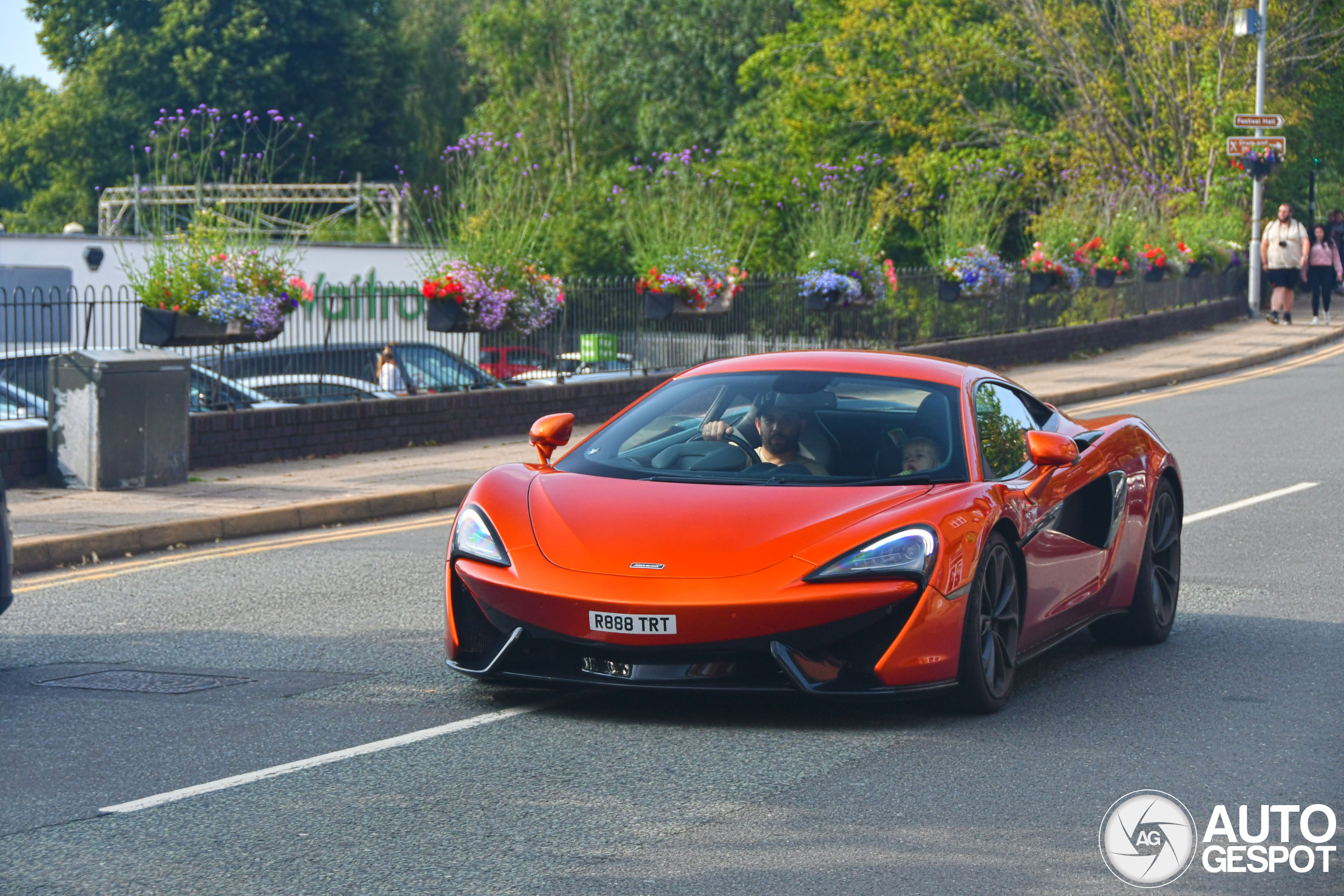 McLaren 540C