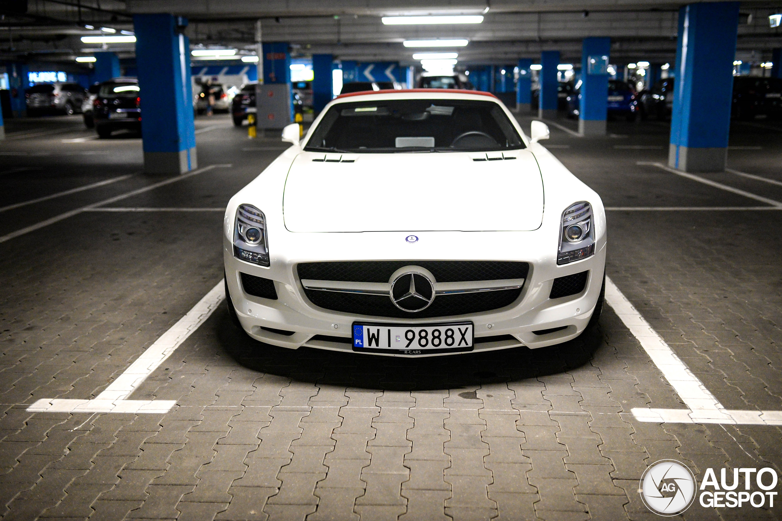 Mercedes-Benz SLS AMG