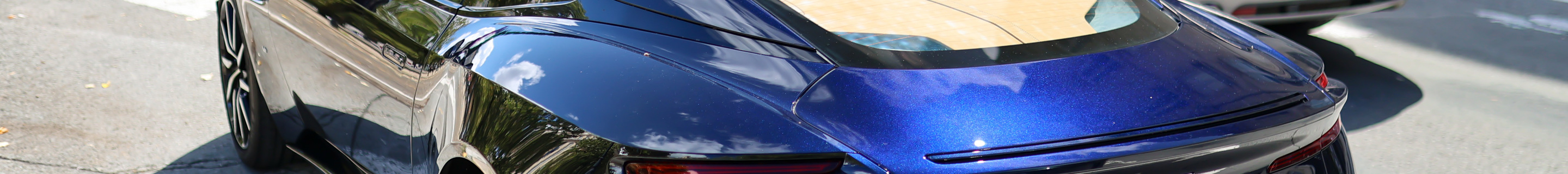 Aston Martin DB11 Launch Edition