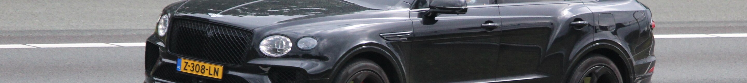 Bentley Bentayga Hybrid S 2024