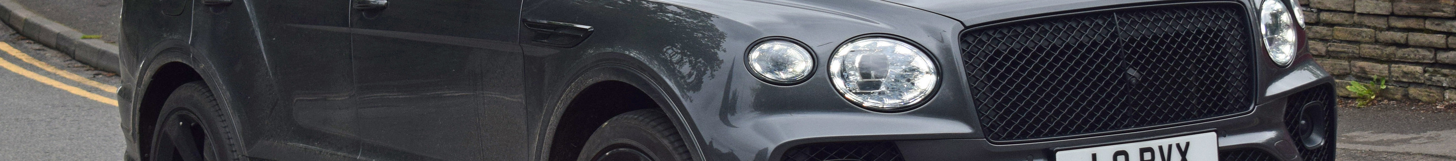 Bentley Bentayga V8 2021