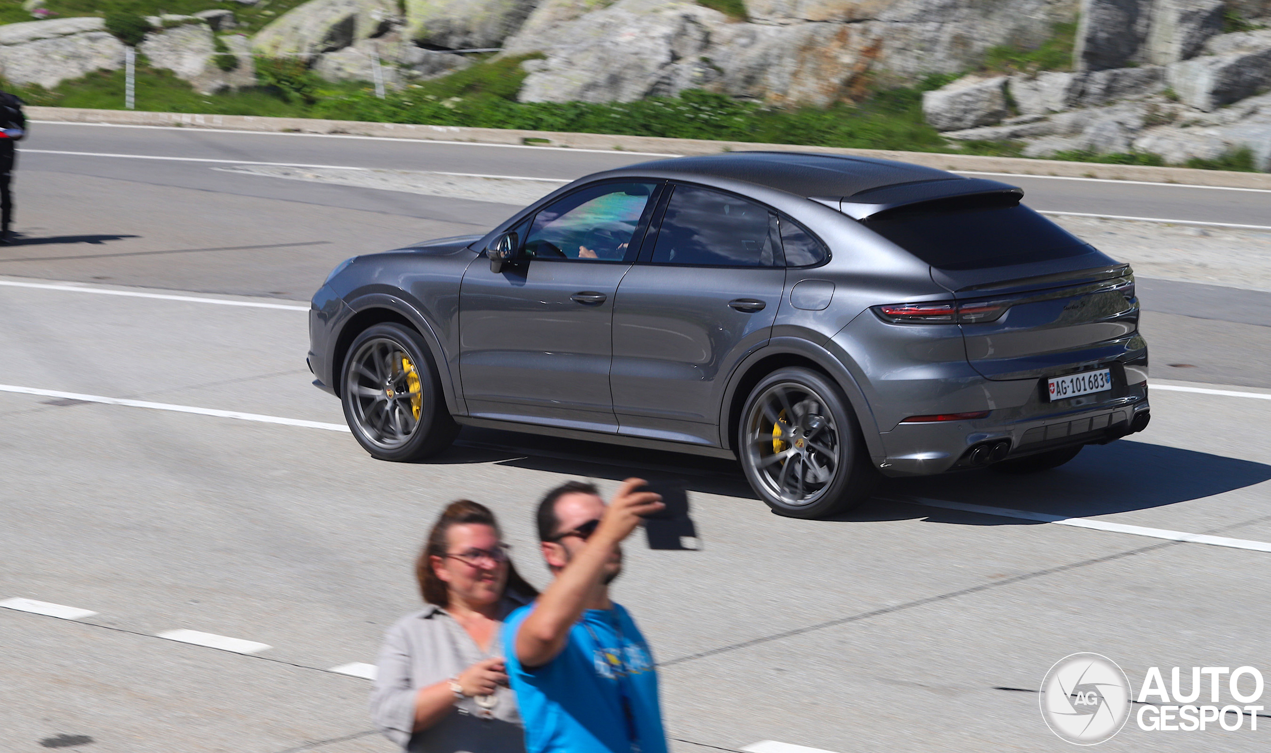 Porsche Cayenne Coupé Turbo S E-Hybrid