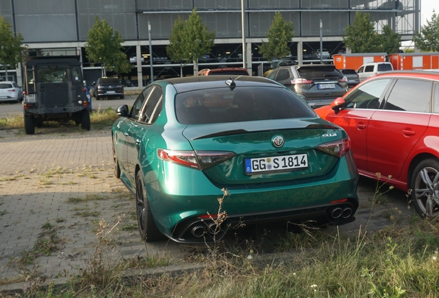 Alfa Romeo Giulia Quadrifoglio 2023
