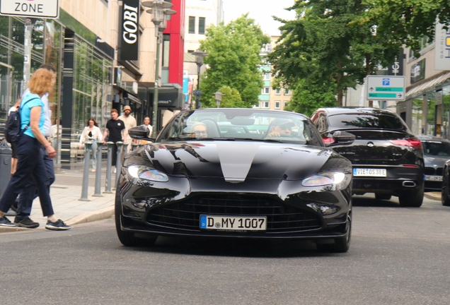Aston Martin V8 Vantage Formula 1 Edition Roadster