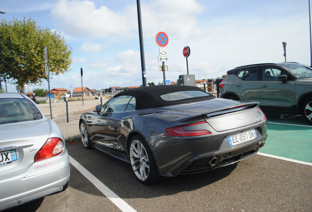 Aston Martin Vanquish Volante