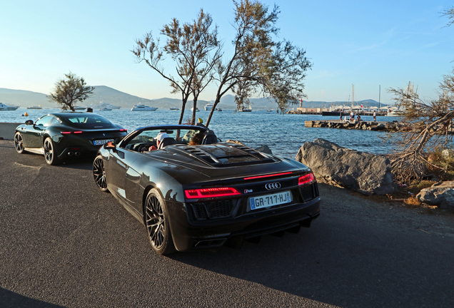 Audi R8 V10 Spyder 2016