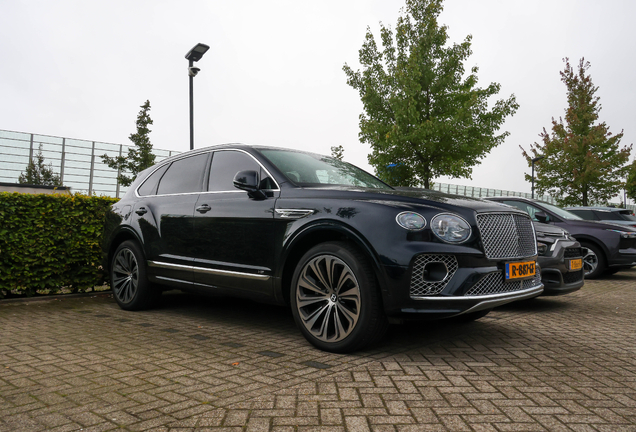 Bentley Bentayga V8 2021