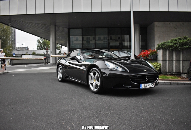 Ferrari California