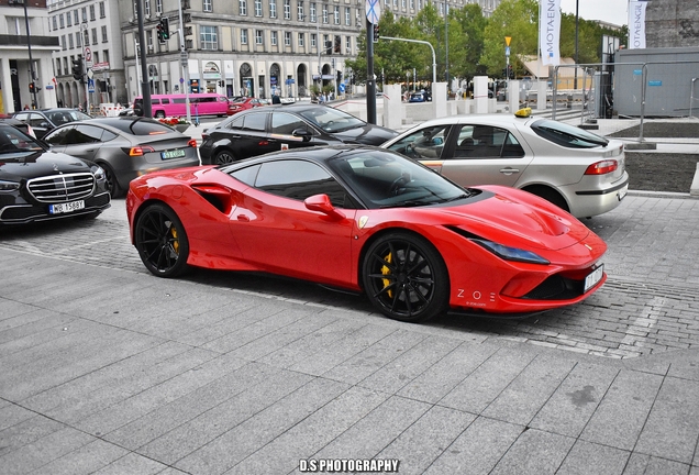 Ferrari F8 Tributo