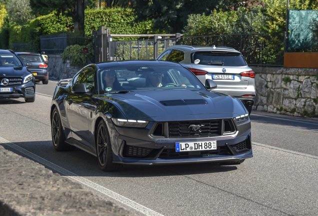 Ford Mustang Dark Horse 2024