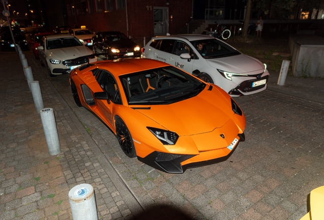 Lamborghini Aventador LP750-4 SuperVeloce