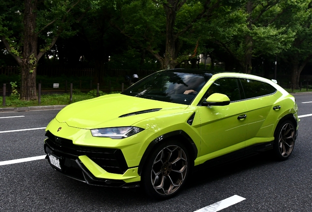 Lamborghini Urus Performante